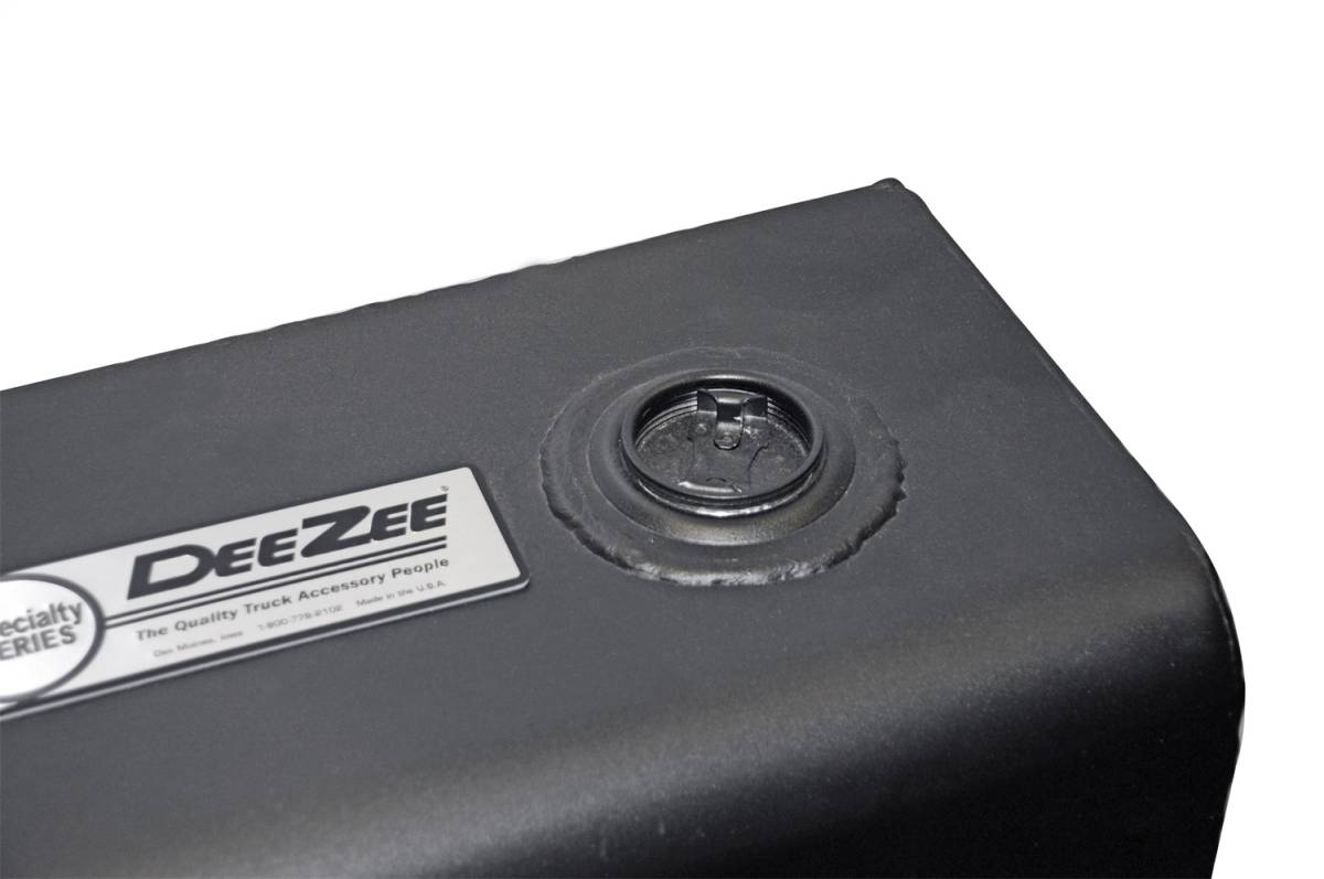 Dee Zee Specialty Series ComboTool Box/Liquid Transfer Tank Dee Zee Specialty Series ComboTool Box/Liquid Transfer Tank