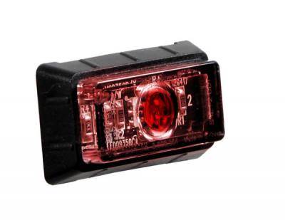 Maxxima - Maxxima 1.50" Rectangular P2 Clearance Marker Red Clear Lens (M09350RCL)