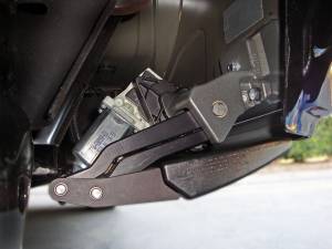 AMP Research - AMP Research PowerStep Plug-N-Play System 76138-01A - Image 3
